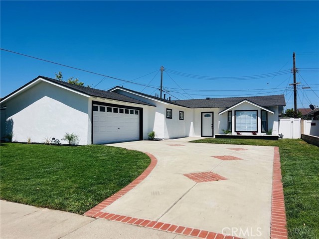 Photo of 15882 Malm Cr