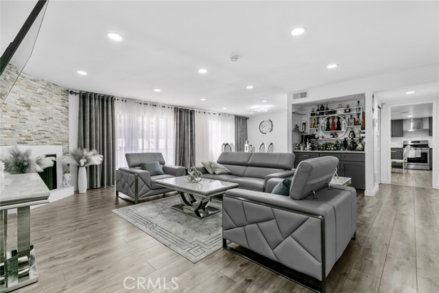 Property photo of 8801 Cedros AV