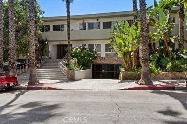 Property photo of 1411 N Hayworth AV