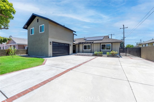 Property photo of 930 Barbara LN