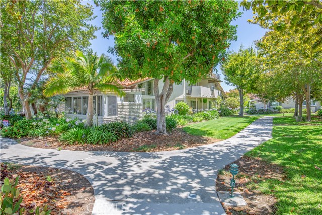 Property photo of 2164 Via Mariposa E
