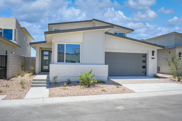 Property photo of 193 Mustang LN