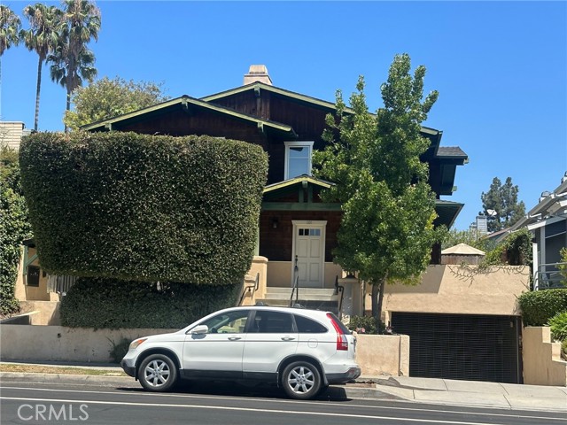 Property photo of 263 E Glenarm ST