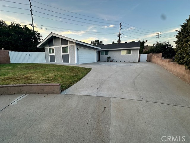 Property photo of 26724 Diaz DR