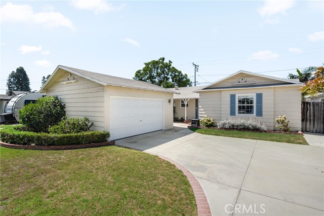 Property photo of 2353 Stanbridge AV