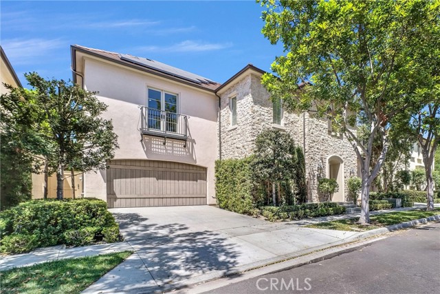 Property photo of 61 Acorn Glen