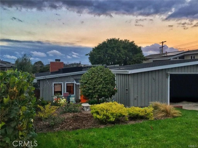 Property photo of 447 Avenue E