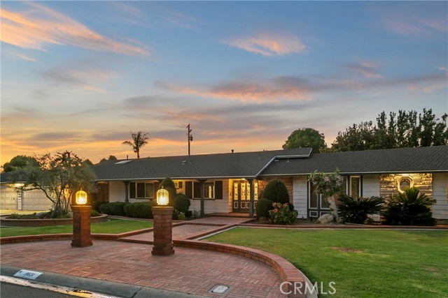 Photo of 9631 James Cr