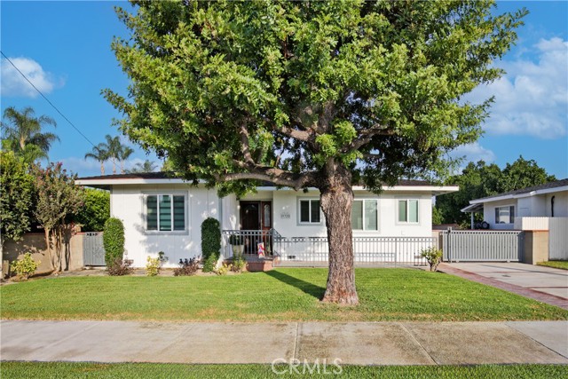 Property photo of 9325 Downey Ave.