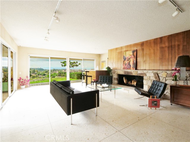 Property photo of 45 Crest RD