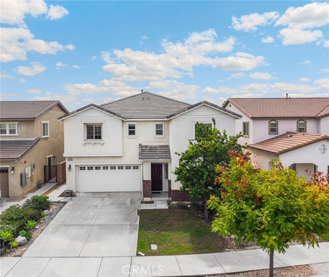 Property photo of 16737 Kalmia Lane