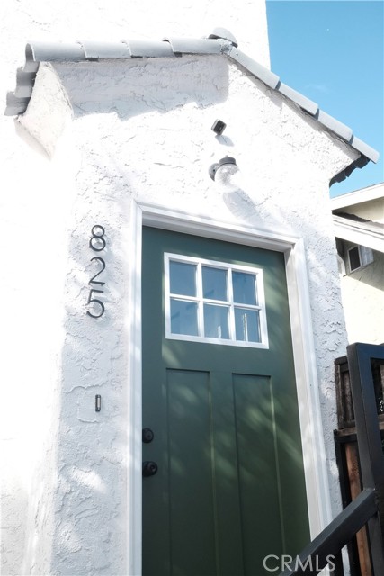 Property photo of 823 E 10th
