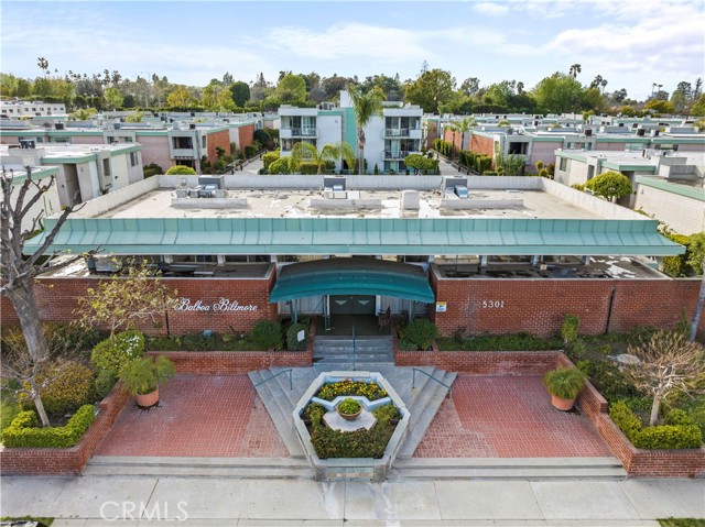 Property photo of 5301 Balboa BL