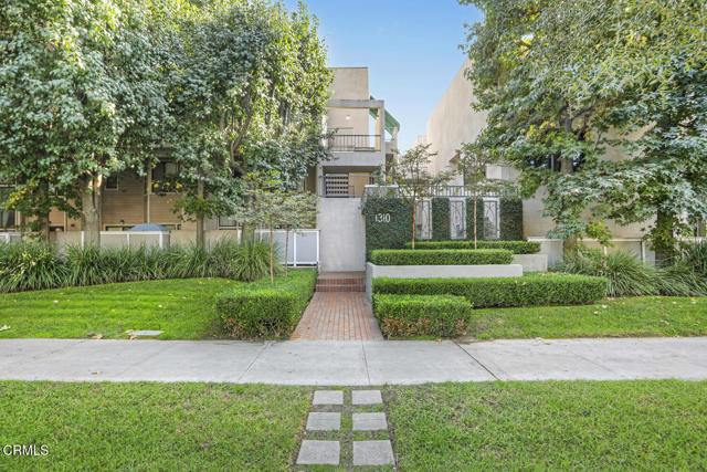 Photo of 1310 E Orange Grove Bl