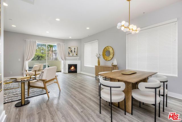 Property photo of 11851 Laurelwood DR