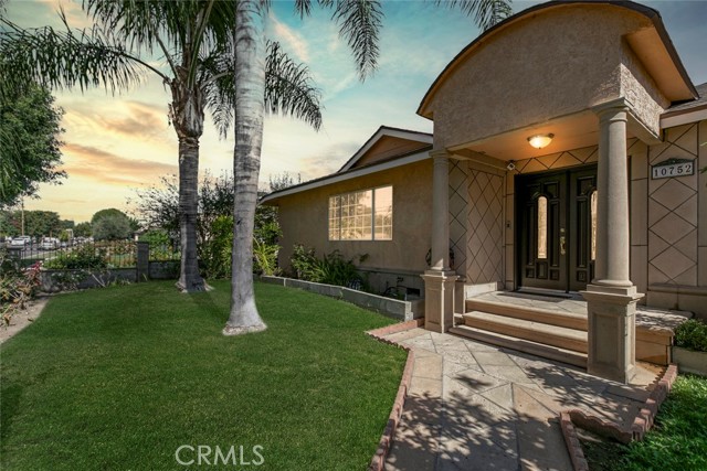 Property photo of 10752 Gerald AV