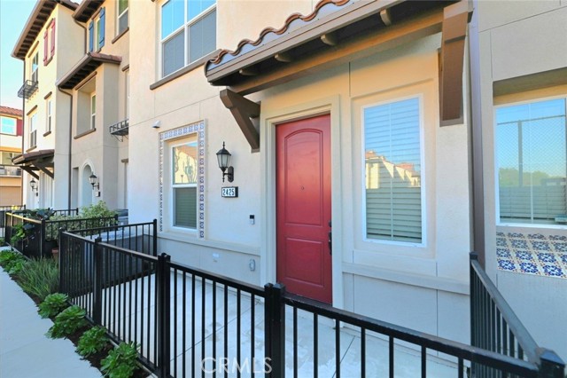 Photo of 2425 Villena Wy