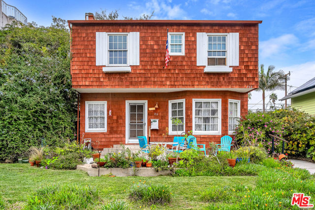 Property photo of 713 S Broadway