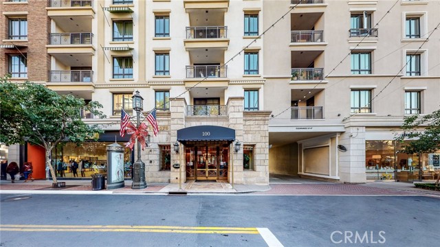 Property photo of 568 Caruso AV