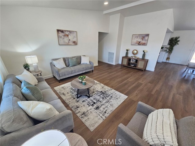 Property photo of 14208 Apple Creek