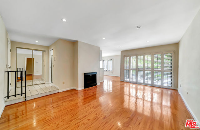 Property photo of 515 N Jackson ST