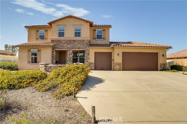 Property photo of 1653 Lucas LN