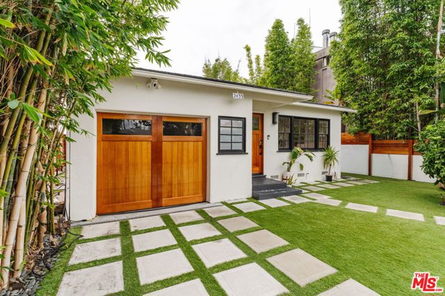 Property photo of 2433 Wilson AV