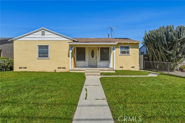 Property photo of 18003 Saticoy ST