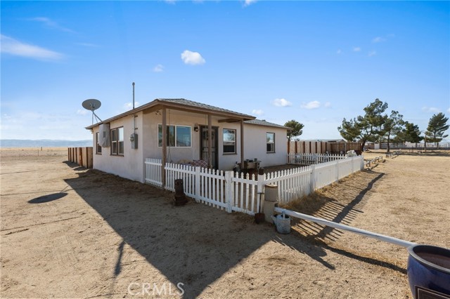 Property photo of 11250 W Avenue D8