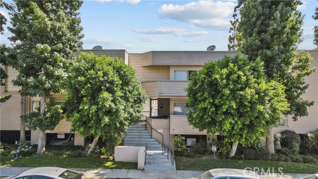 Property photo of 9920 Jordan Ave