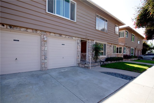 Property photo of 2036 E 3rd ST