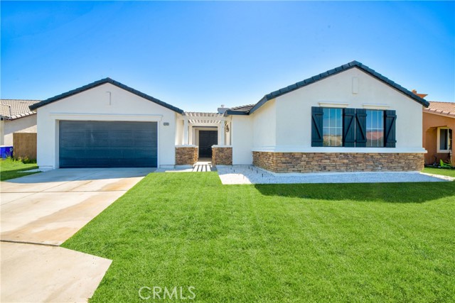 Property photo of 47432 Bahama CT