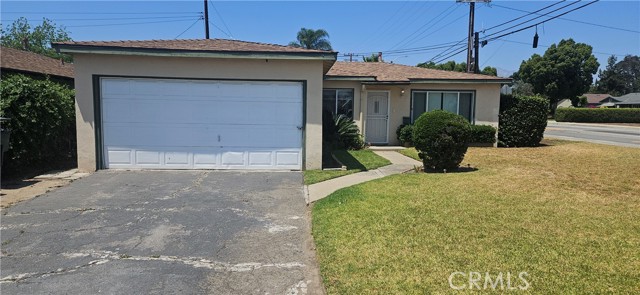 Photo of 4888 Lincoln Av