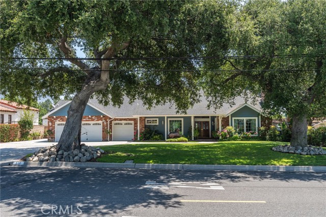 Photo of 530 Bradbury Rd