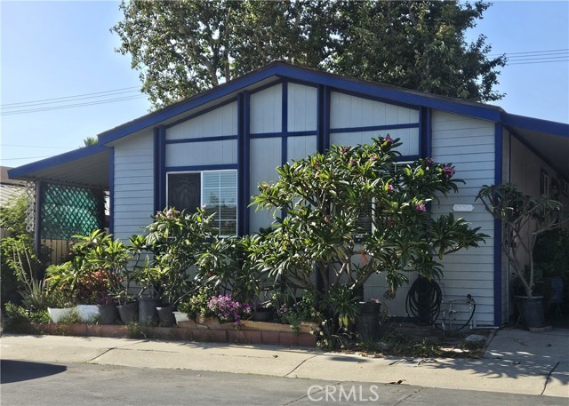 Property photo of 3776 Hampton DR