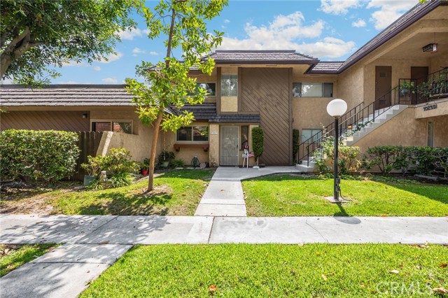 Property photo of 1024 Las Lomas DR