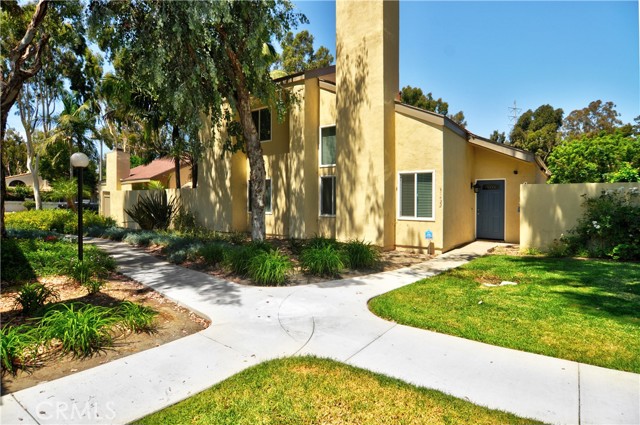 Property photo of 31422 Windsong DR