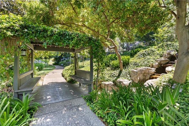 Property photo of 3605 W Hidden LN