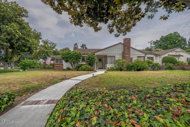 Property photo of 230 E Pamela RD