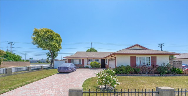 Property photo of 11566 Azalea AV