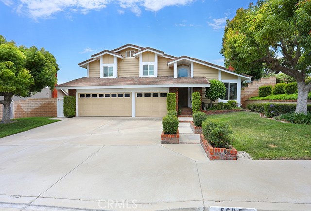 Property photo of 5685 Avenida Florencia