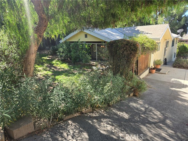 Property photo of 23329 Raymond ST