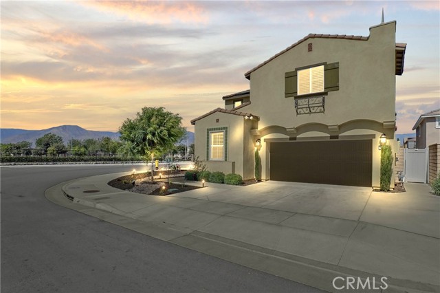 Property photo of 1768 Camellia LN