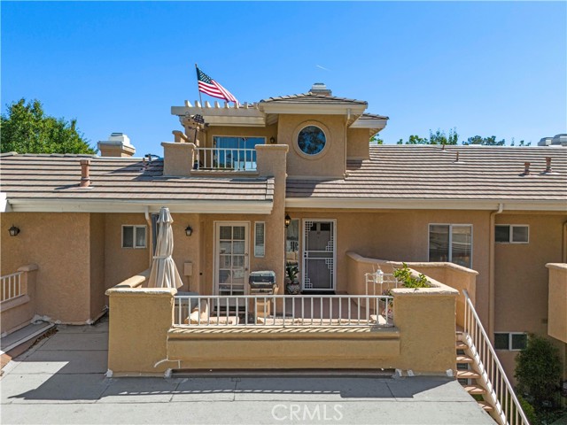 Property photo of 24029 Arroyo Park DR