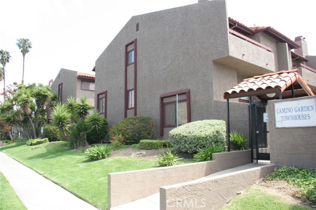 Property photo of 3482 West 171st Street