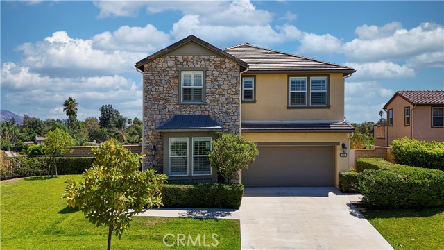 Property photo of 1336 N Macneil DR