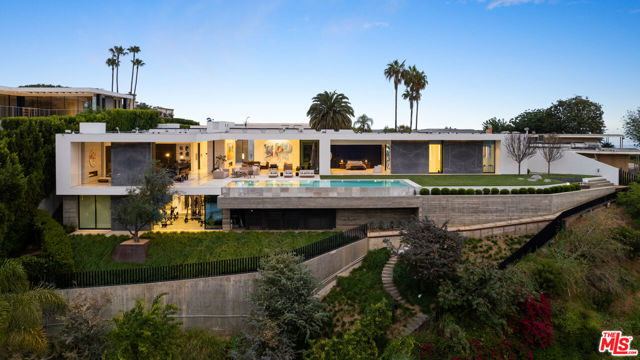 Property photo of 9265 Robin DR