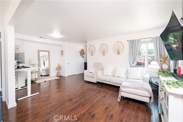 Property photo of 3893 Overland ST