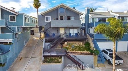 Property photo of 34051 Silver Lantern ST