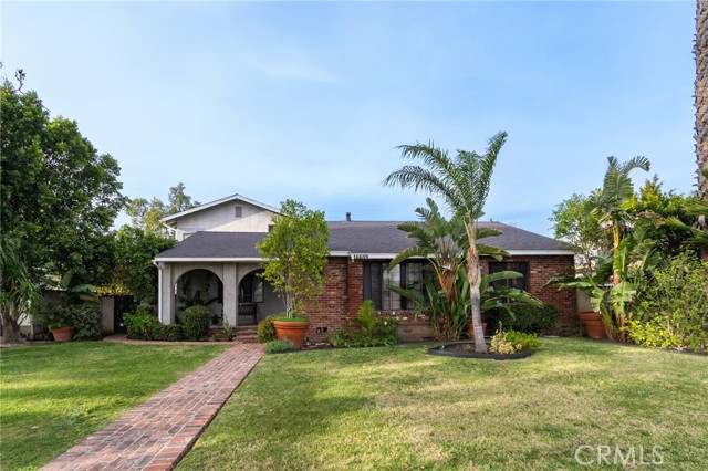 Property photo of 16609 Chatsworth ST